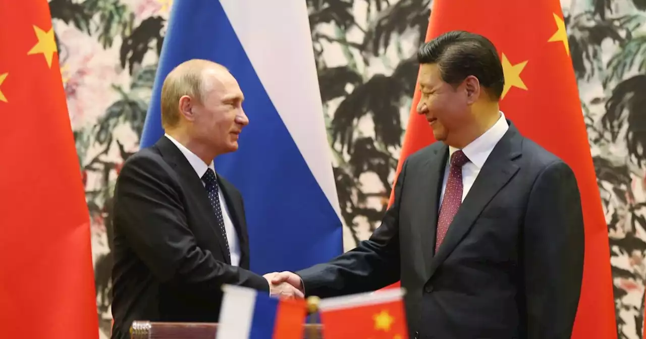 Putin invites Xi to Moscow, pledges increased military partnership