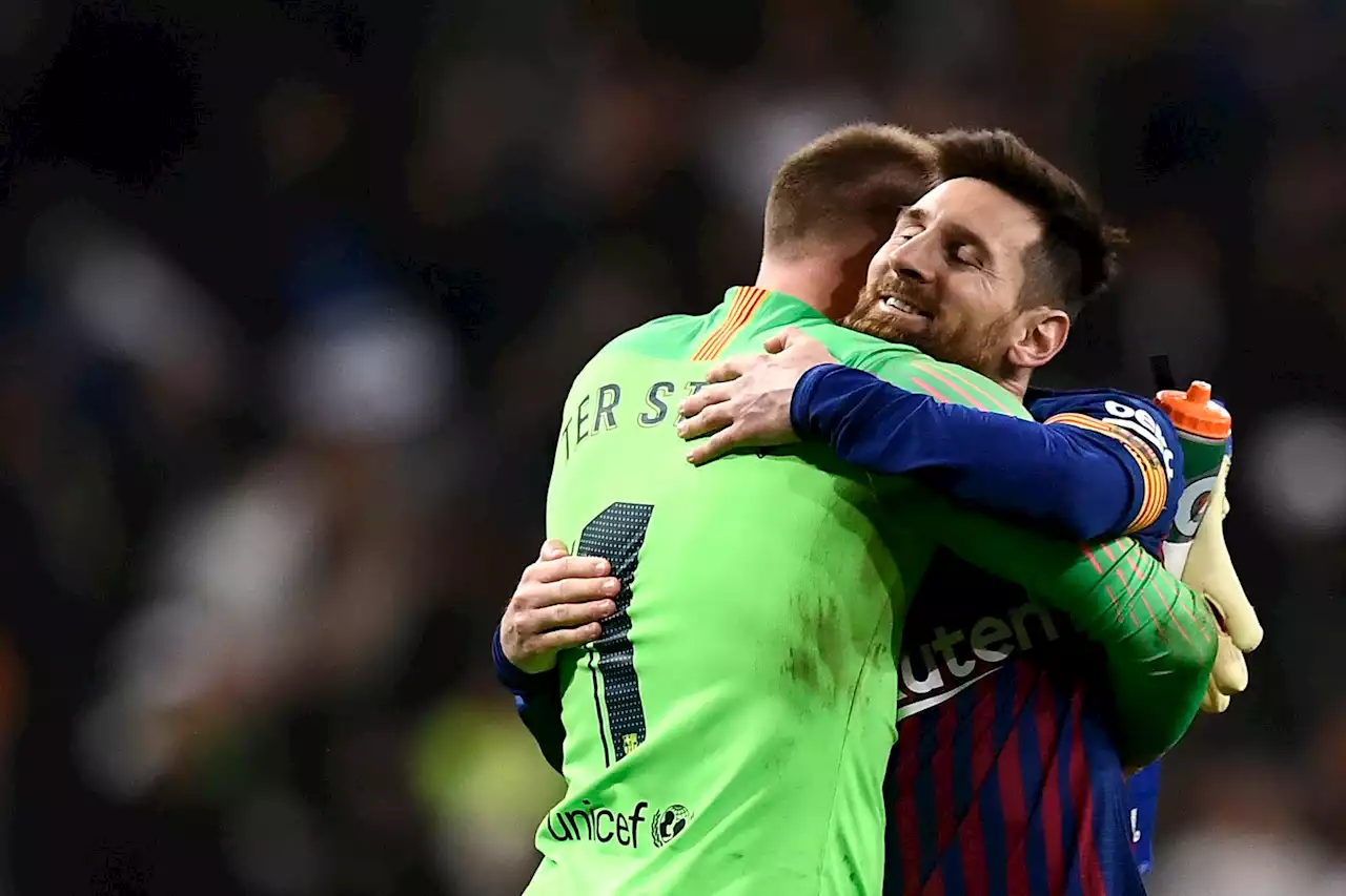 Bintang Barcelona Marc-Andre Ter Stegen: Lionel Messi GOAT, No Debat! | Goal.com Indonesia