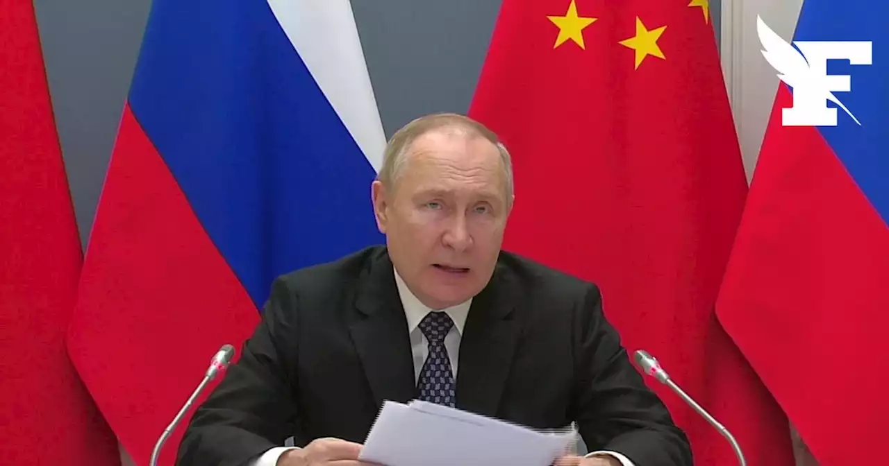 Vladimir Poutine dit à Xi Jinping vouloir renforcer la coopération militaire russo-chinoise