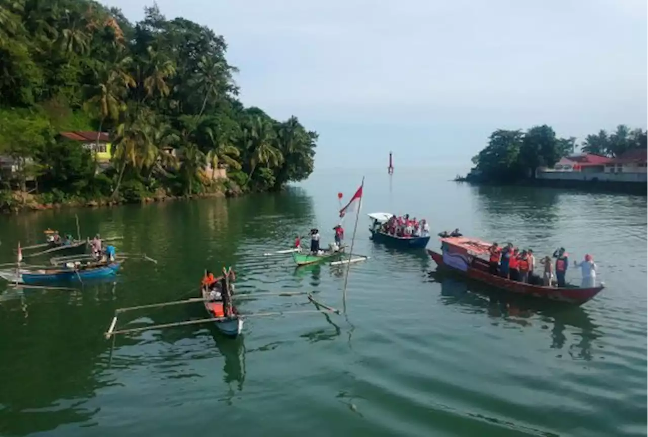 Sambut Libur Tahun Baru, Festival Rakyat Batang Arau Resmi Dibuka