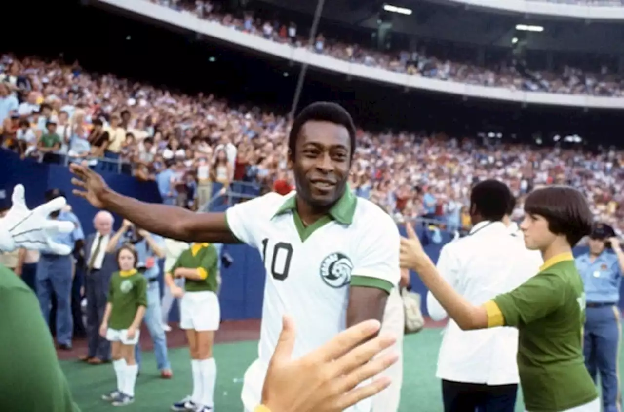 Brazil in three-day mourning for 'King of Football' Pele | Sport