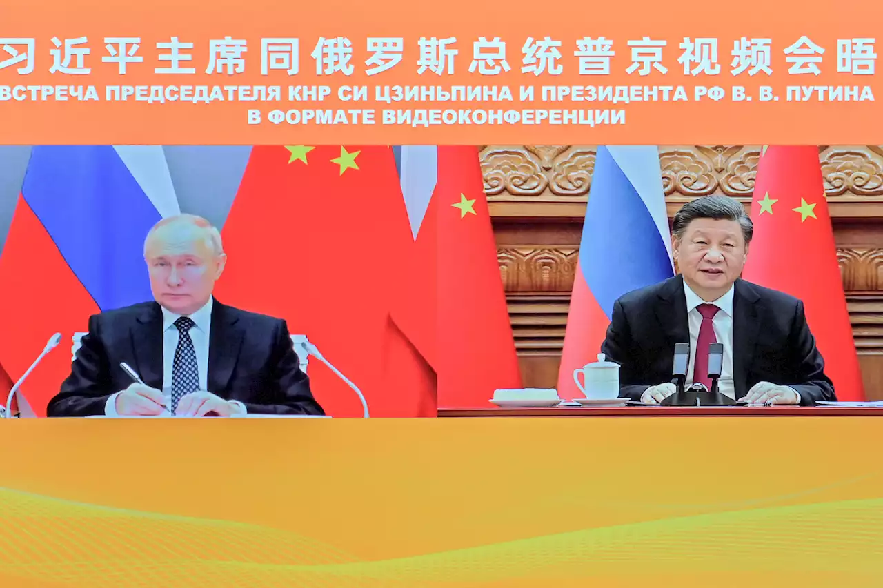 Putin, Xi vow closer ties as Russia bombards Ukraine again