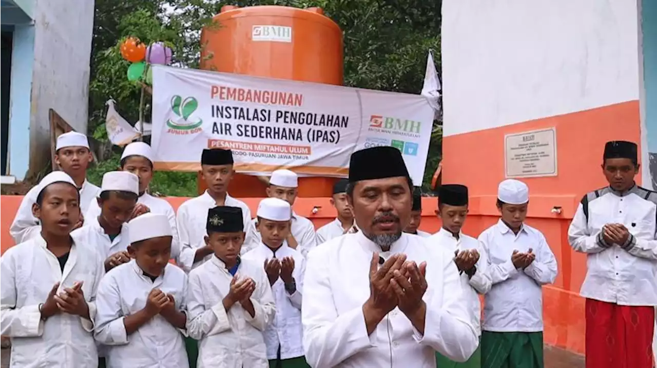 BMH Berikan Bantuan Air Bersih Melalui Metode IPAS di Pesantren Miftahul Ulum Pasuruan |Republika Online