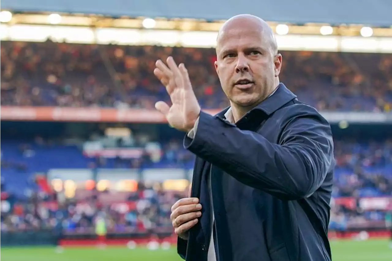 Arne Slot vindt het financiële ijs bij Feyenoord nog dun: ‘Als we erop lopen, dan zou het kunnen breken’