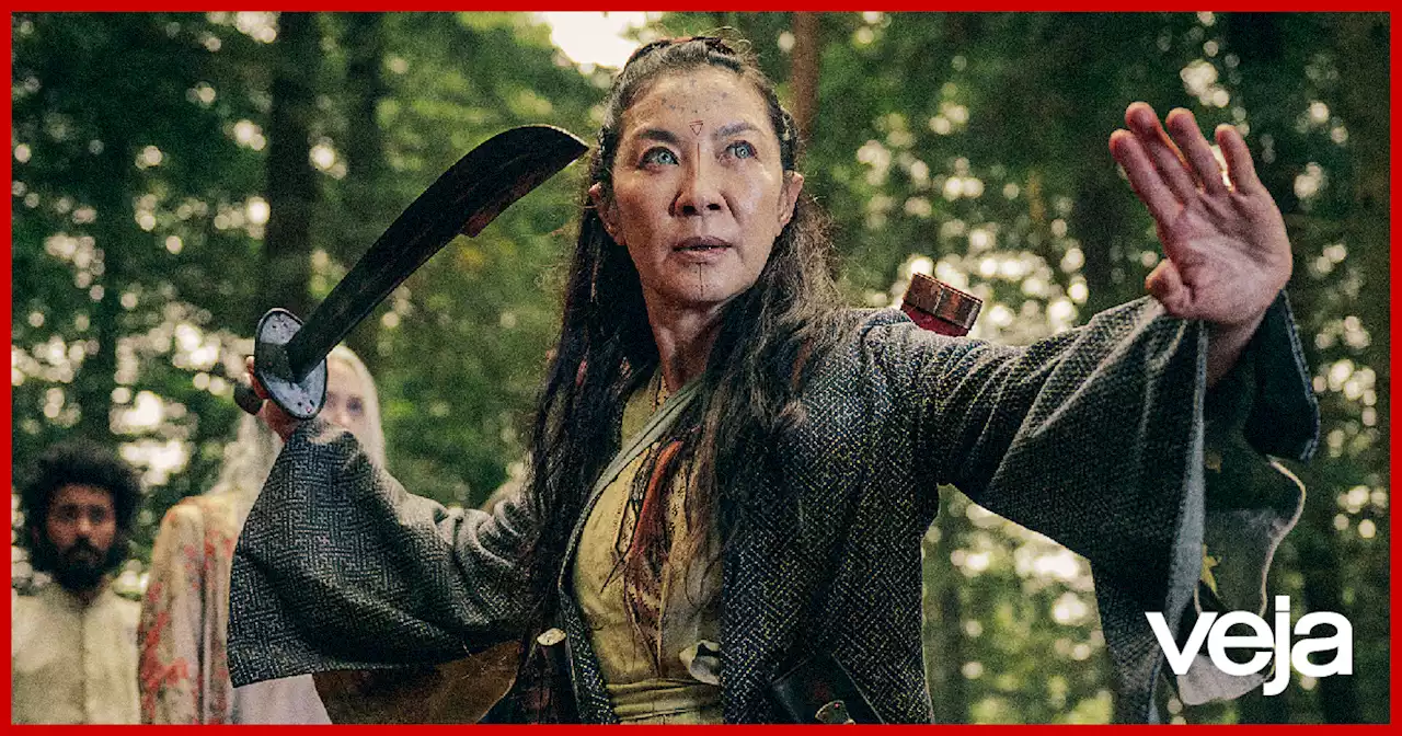 Sucesso de ‘The Witcher: a Origem’ encerra ano notável de Michelle Yeoh | Em Cartaz