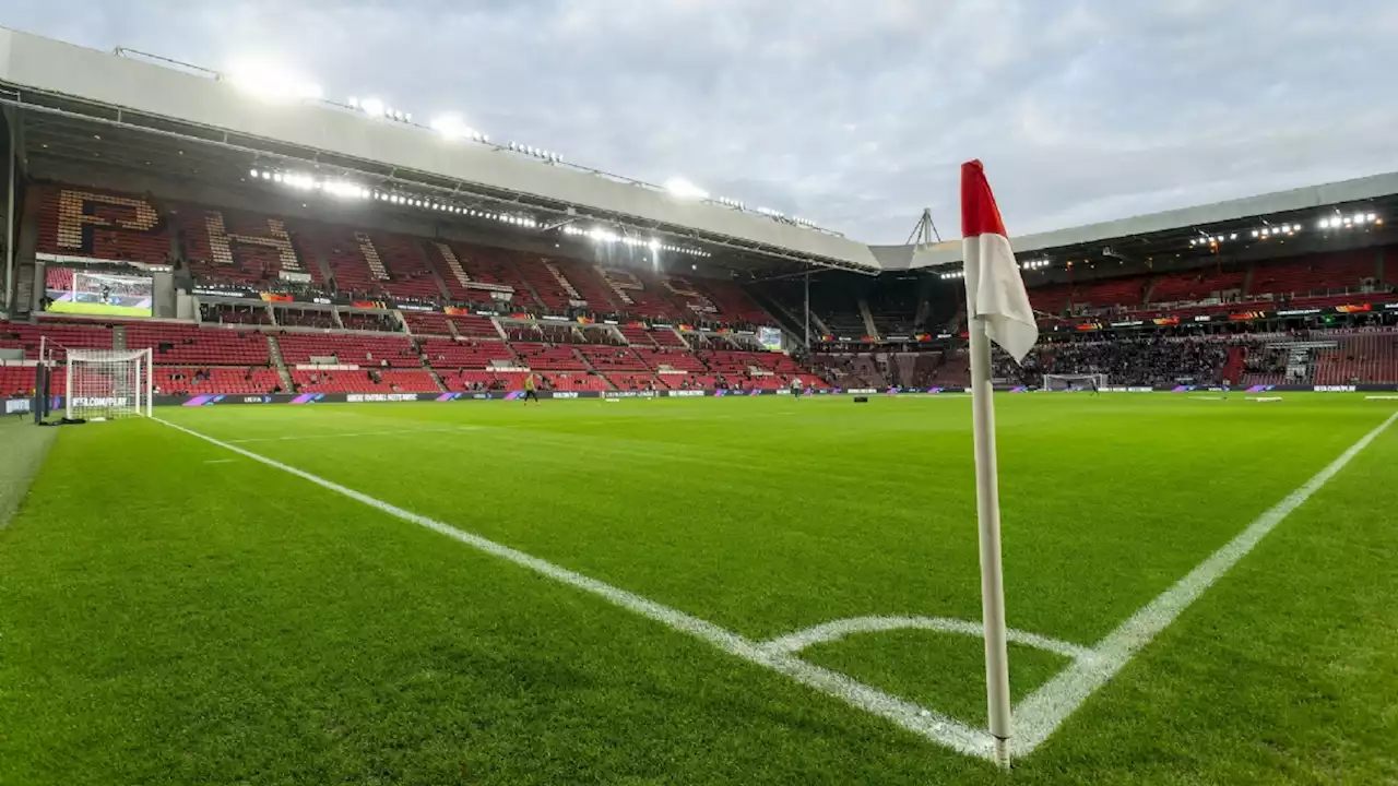 PSV laat oog vallen op doelman met verleden bij Ajax; gesprekken gaande