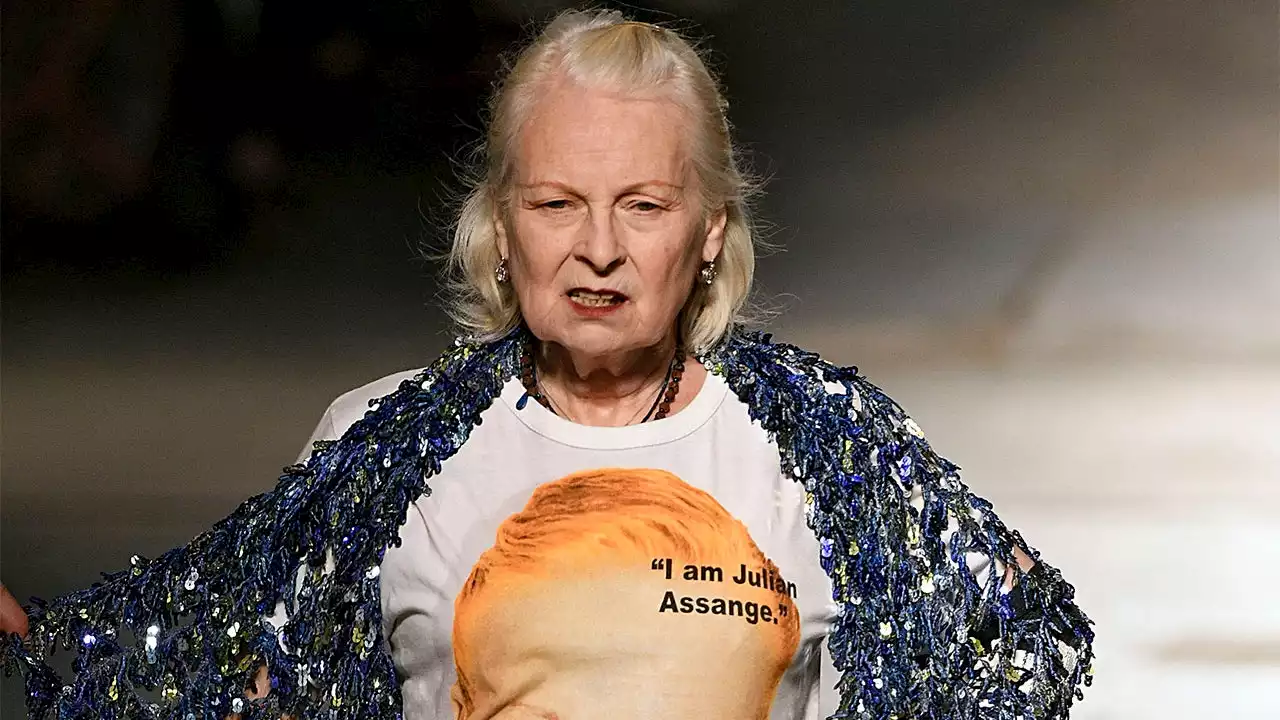 8 fois où Vivienne Westwood a passé des messages forts durant la Fashion Week