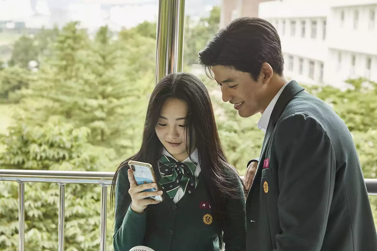 The 2 biggest Netflix K-dramas of 2022