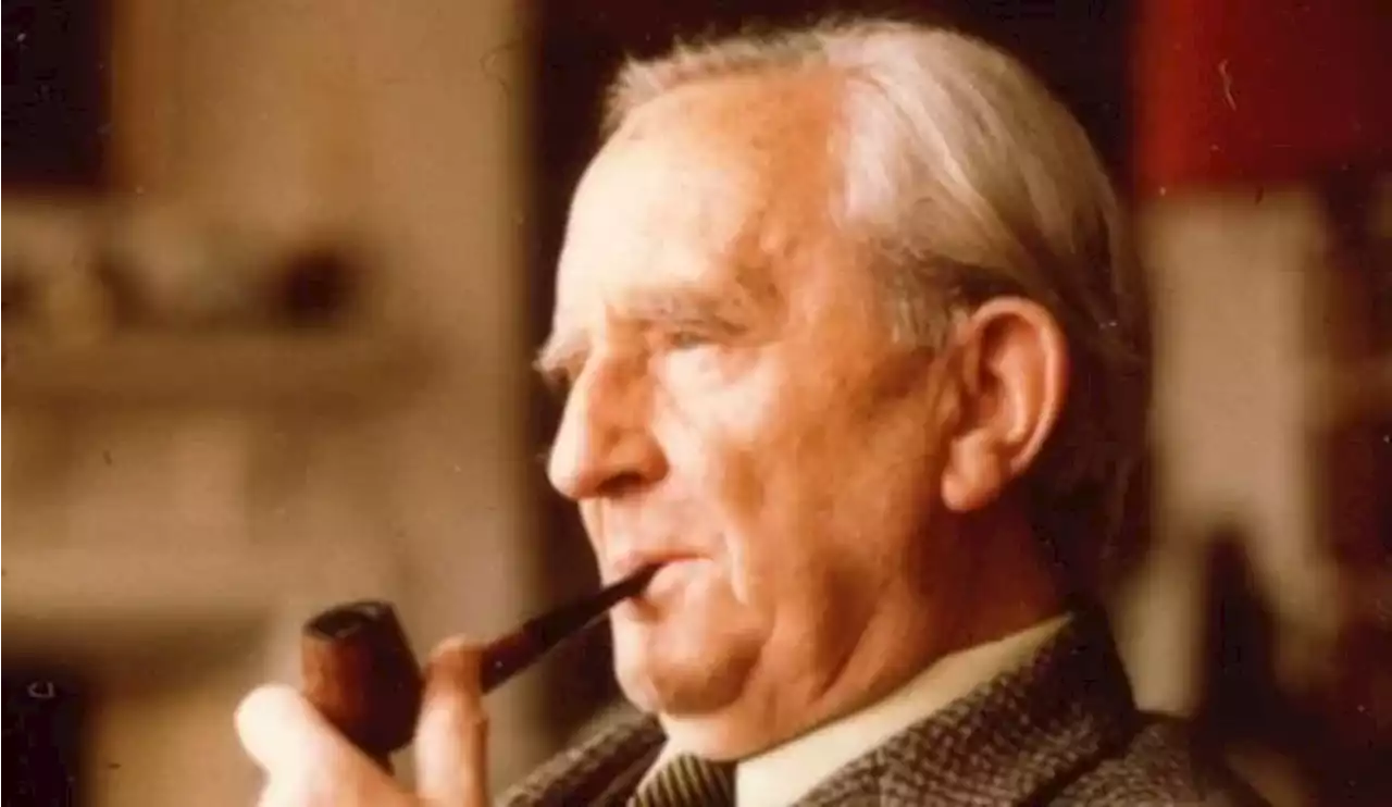 The Lord of the Rings Author J.R.R. Tolkien To Be Honored With Coin From the Royal Mint