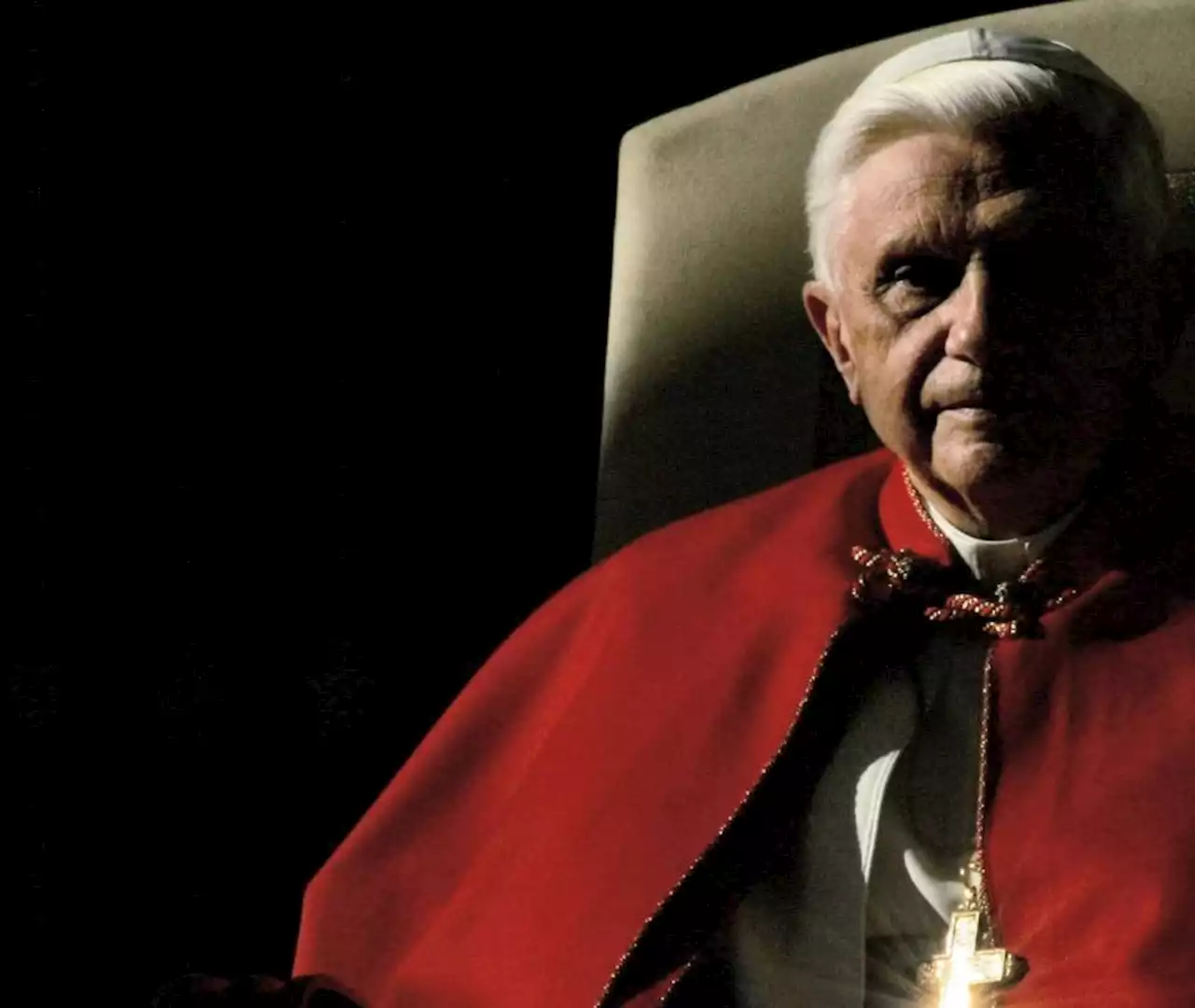 Murió Benedicto XVI: el mundo dice adiós al papa que renunció a su pontificado