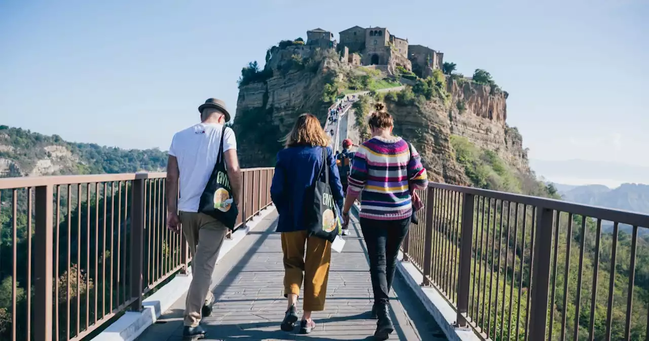 Civitonia, il festival nella “città che muore” non è “mai accaduto” - Il Fatto Quotidiano