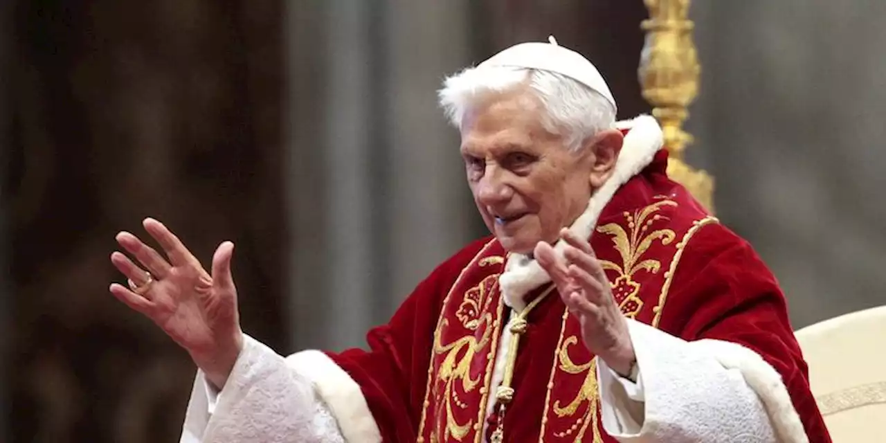 Il discorso con cui papa Benedetto XVI annunciò al mondo le dimissioni | Flashes - Il Post