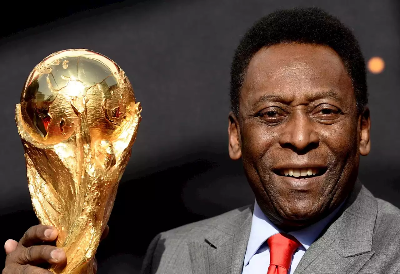 Rei Pelé é reverenciado até pelo mais humano dos lances