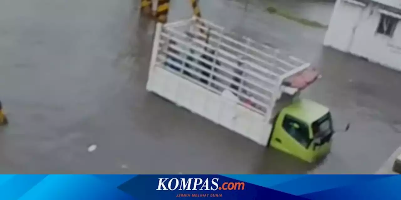 Jalan Pantura Kaligawe-Genuk Semarang Direndam Banjir Setinggi 60 Cm, Kendaraan Kecil Banyak yang Mogok