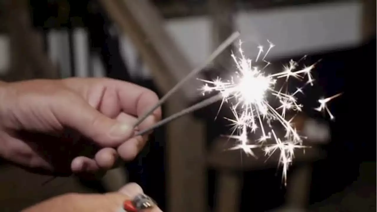 End 2022 with a bang AND all your fingers - fireworks safety for NYE