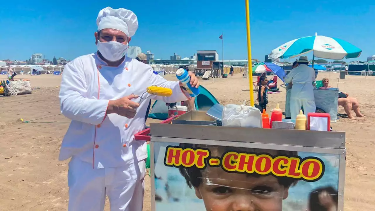 Verano 2023: cuánto cuesta comer un choclo en la playa en Mar del Plata