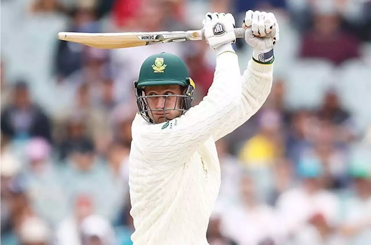 Another blow for Proteas as De Bruyn ruled out of Sydney Test due to family reasons | Sport