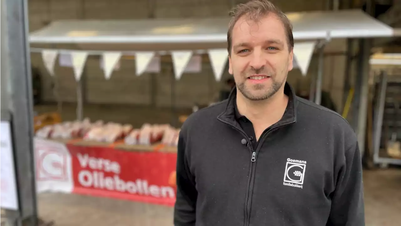 Oliebollen kopen in de drive-through: bij bakker Goemans in Heemskerk kan het