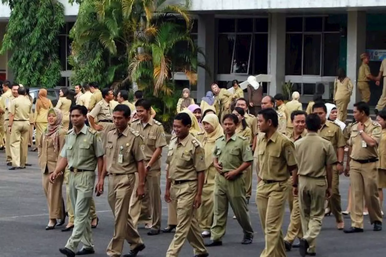 Lebih dari 100 Ribu PNS di Kementerian Agama Dinilai Yaqut Cholil Tak Profesional - Pikiran-Rakyat.com