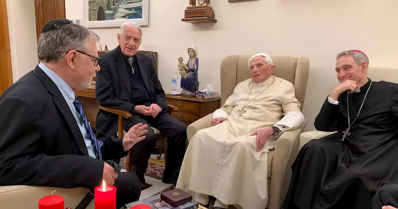 E' morto Benedetto XVI, il primo Papa emerito della storia