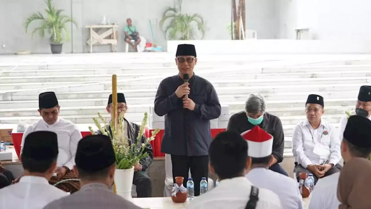 Tradisi Akhir Tahun, DPP PDIP Ziarah ke Makam Fatmawati dan Peringati Harlah Taufiq Kiemas |Republika Online