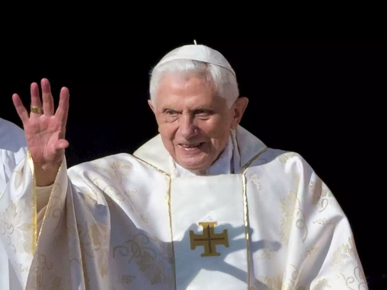 Benedict XVI, first pope to resign in 600 years, dies aged 95