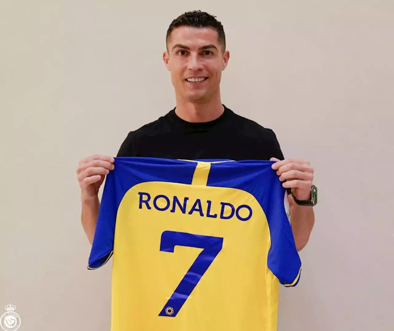 Cristiano Ronaldo Resmi Gabung Al-Nassr dengan Nilai Kontrak Hingga Rp 3,3 Triliun