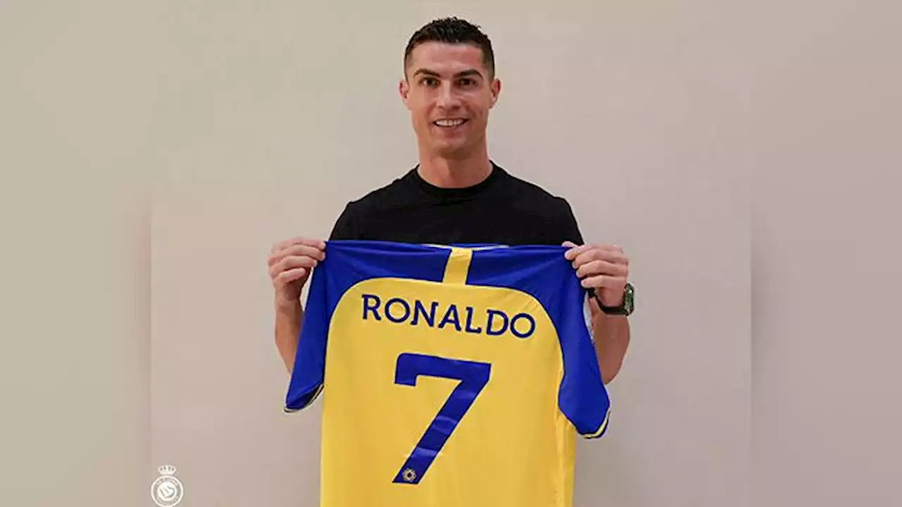 Ronaldo Bergabung dengan Al Nassr, Fans Serbu Merchandise Klub