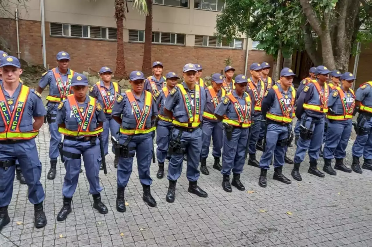 Police on high alert for lawlessness as South Africans usher in 2023 | The Citizen