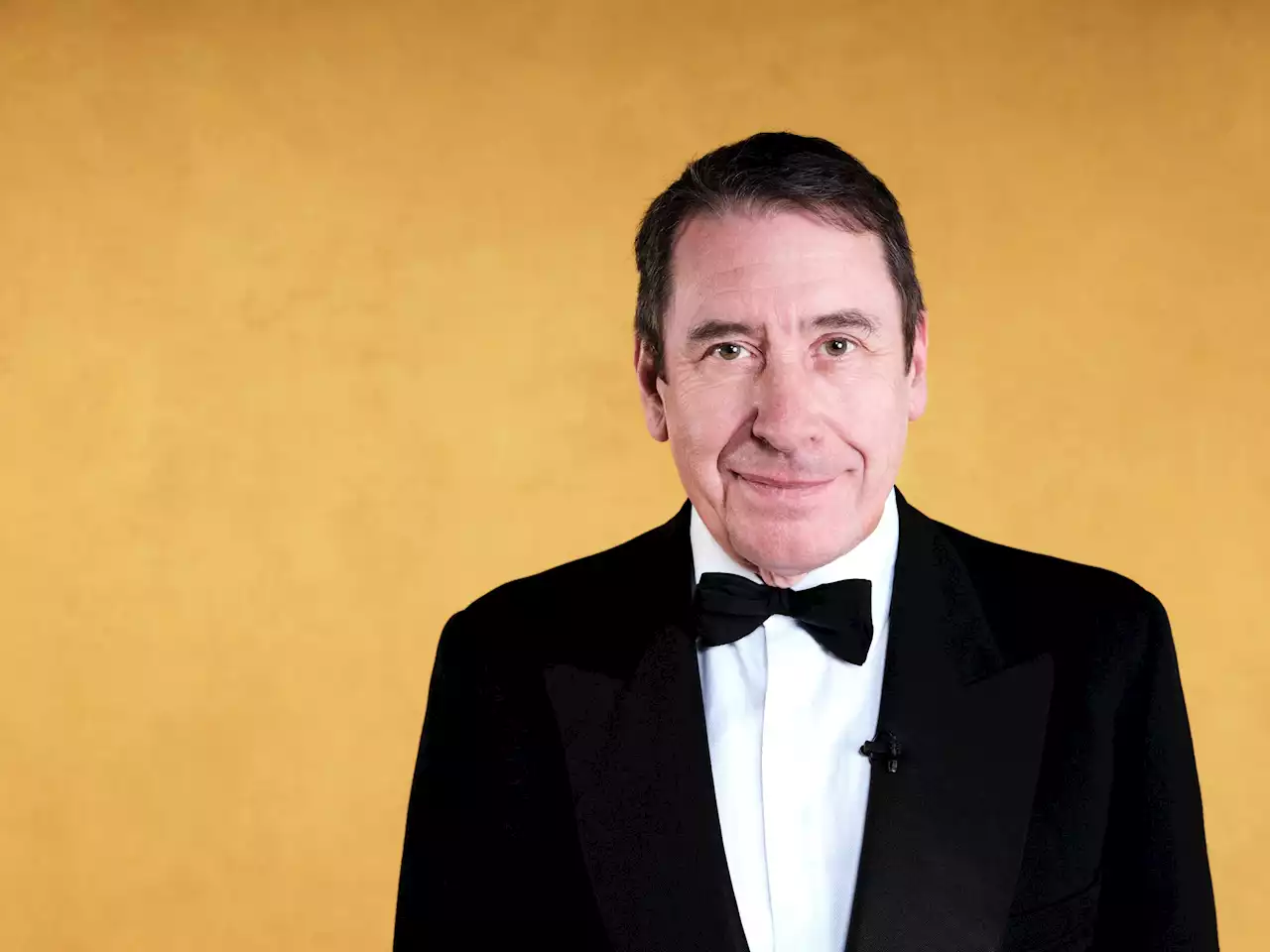 Jools Holland Hootnenanny 2022 line-up: Who’s on the New Year’s Eve show and what time it’s on