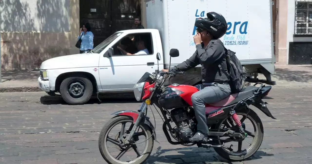 La Ciudad México se sube a la moto y se agrava el caos vehicular