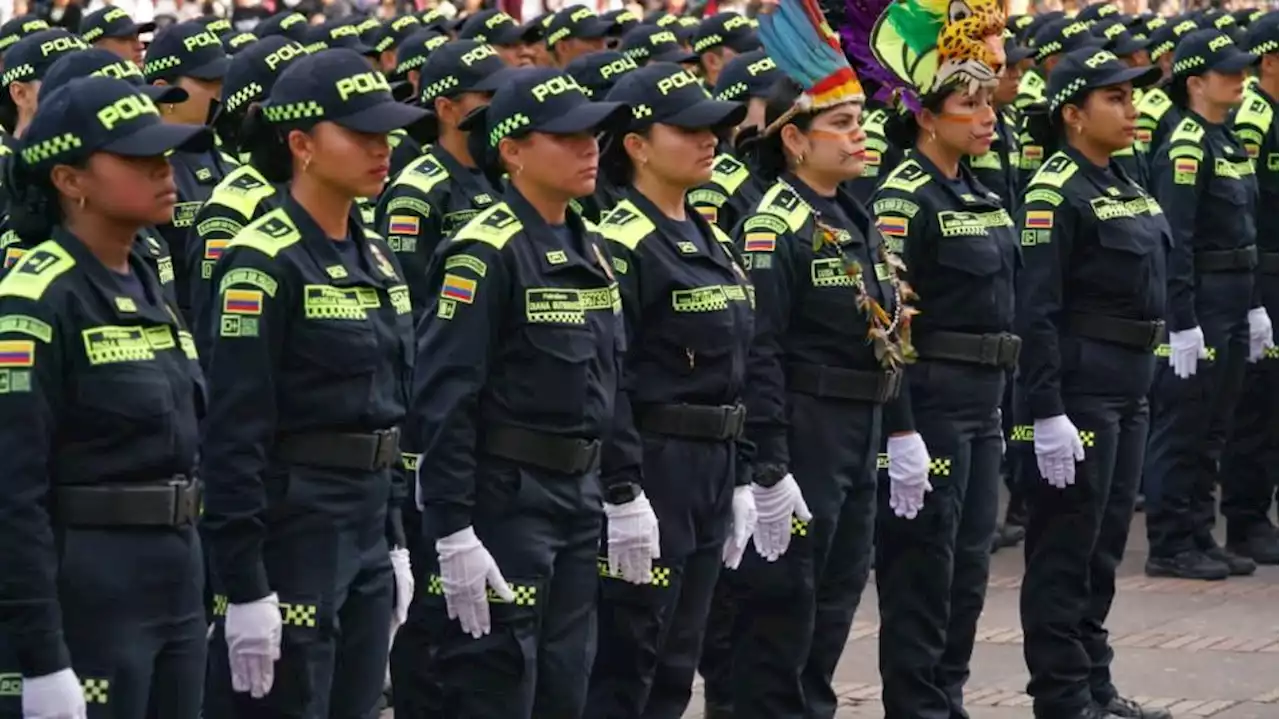 Llegó a Bogotá la primera promoción de policías financiados por el Distrito