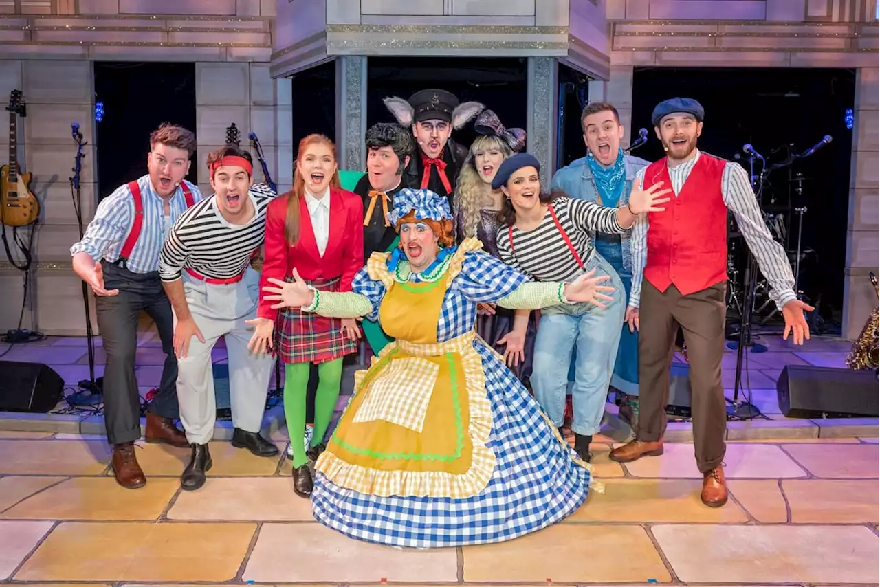 Best pictures from Christmas Rock ‘n’ Roll Panto now showing at Leeds City Varieties