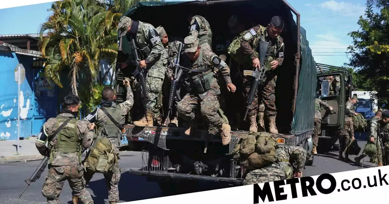 El Salvador sends 10,000 troops to seal off gang-run suburb