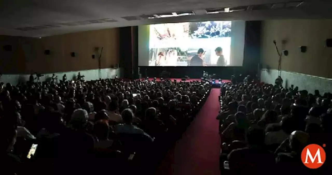 En Cuba, fútbol al por mayor y cine internacional a lo grande