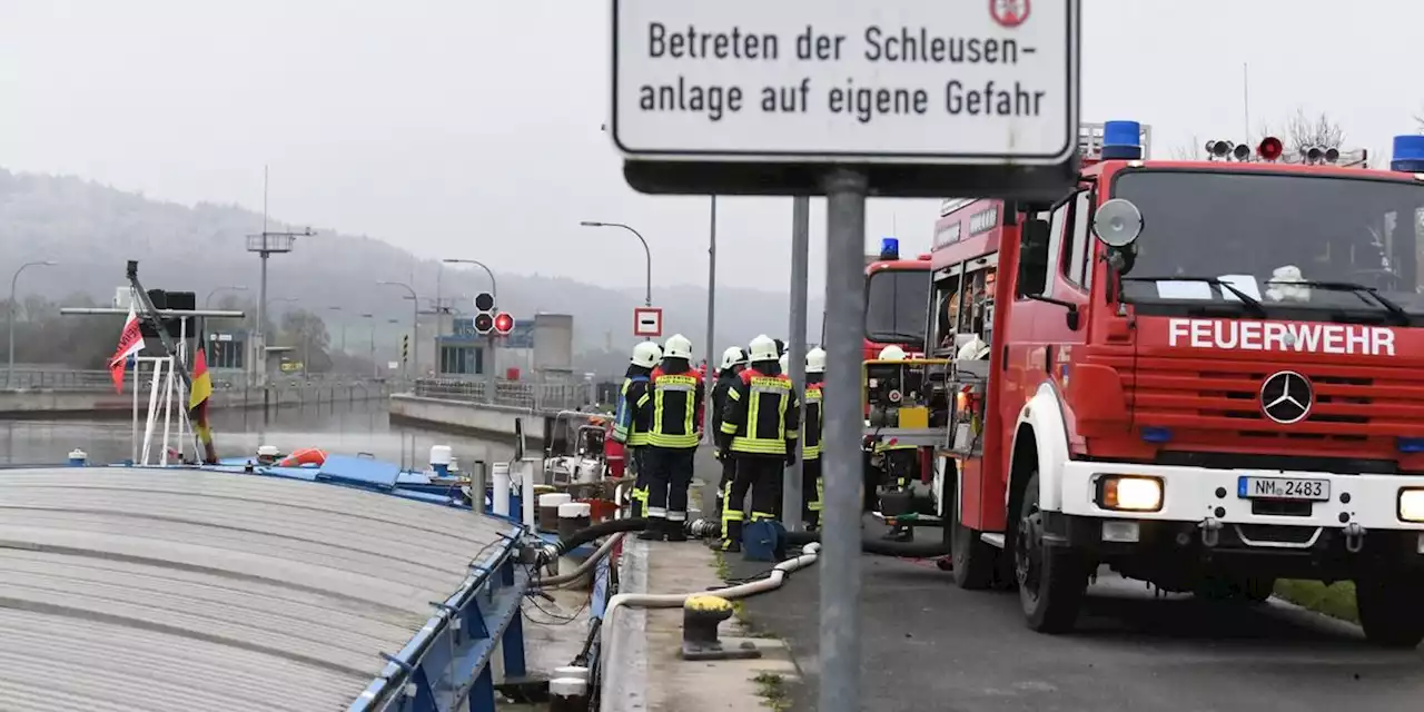 Nach Havarie und Leichenfund bei Berching: Als das Schiff losfährt, passiert die nächste Panne