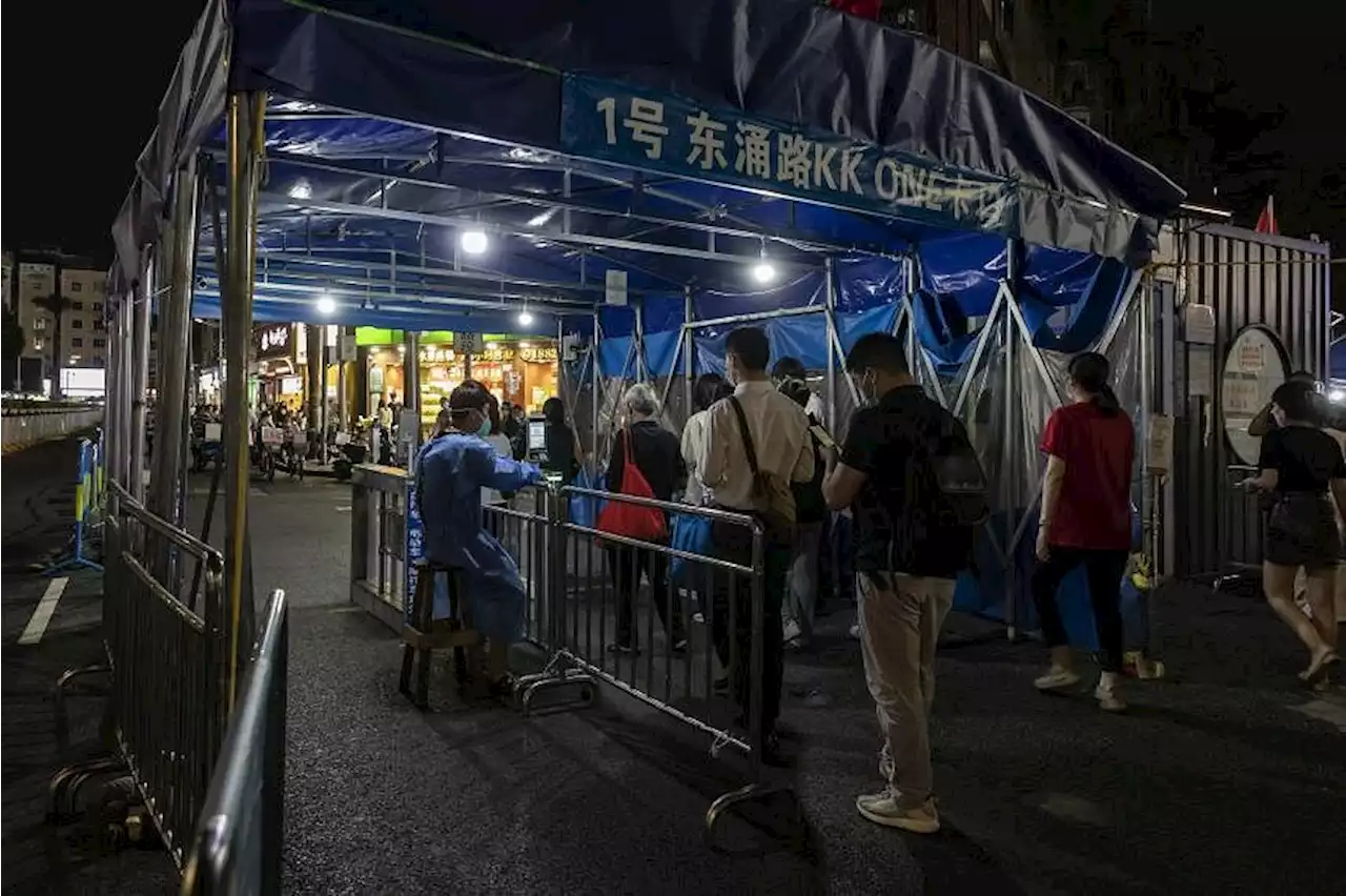 China reports 2 new Covid-19 deaths, 31,824 cases for Dec 3