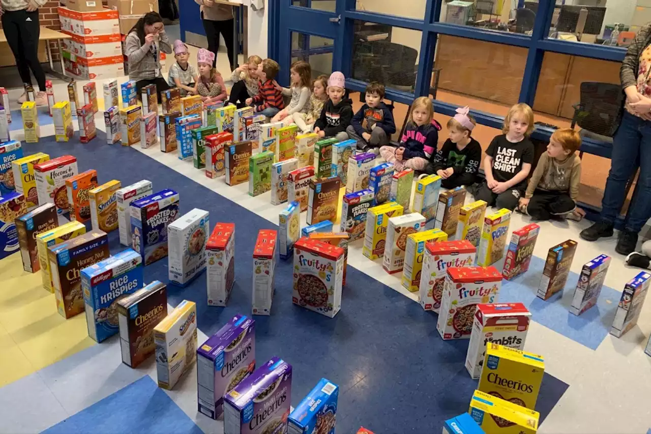 St. Charles school holds ‘cereal’eously good food drive