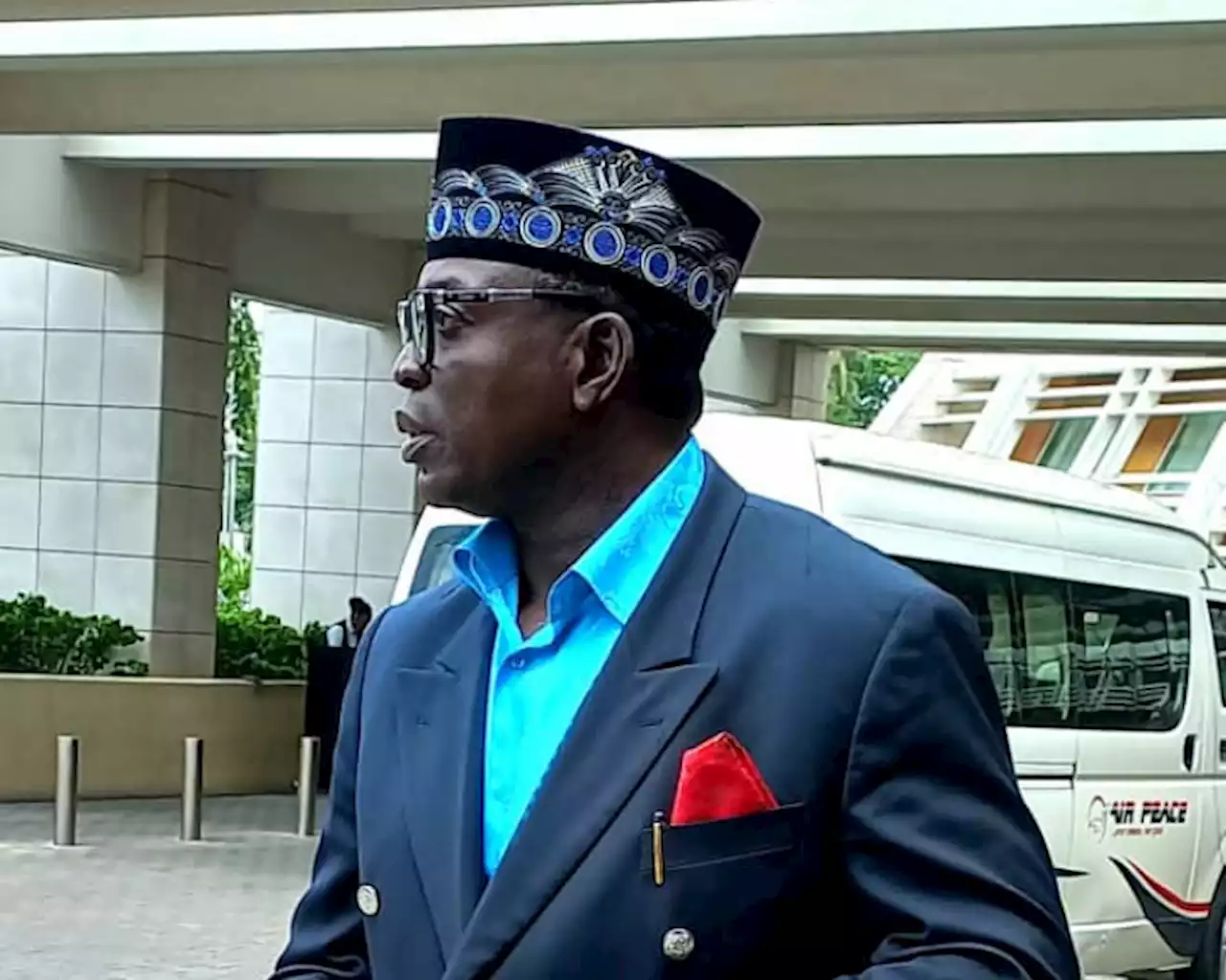 'Nigeria deserves better than comedy of gaffes' -- Cross River chieftain dumps APC | TheCable