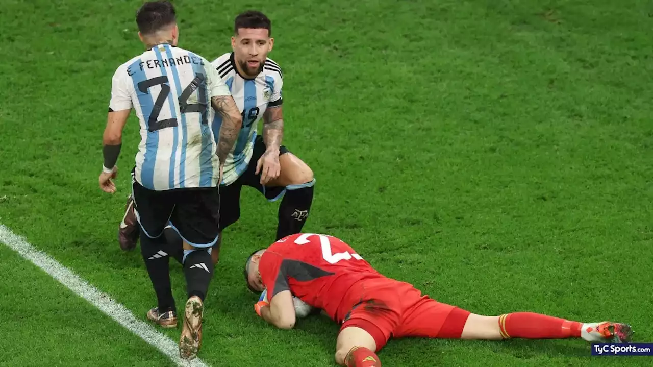 Otamendi reveló qué le dijo a Dibu Martínez tras su atajada en el descuento de Selección Argentina vs. Australia - TyC Sports