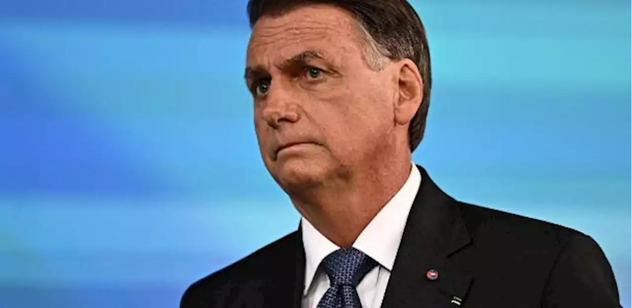 Josias de Souza - Mágico, Bolsonaro tira gambás da cartola e exibe o show de autoencolhimento