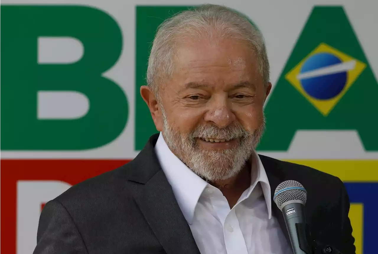 Exame na garganta de Lula mostra recuperação de cirurgia