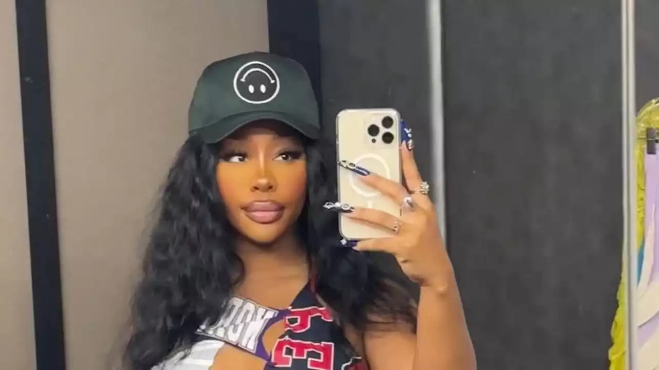 The Best Fashion Instagrams of the Week: SZA, Jennifer Aniston, Dua Lipa, and More