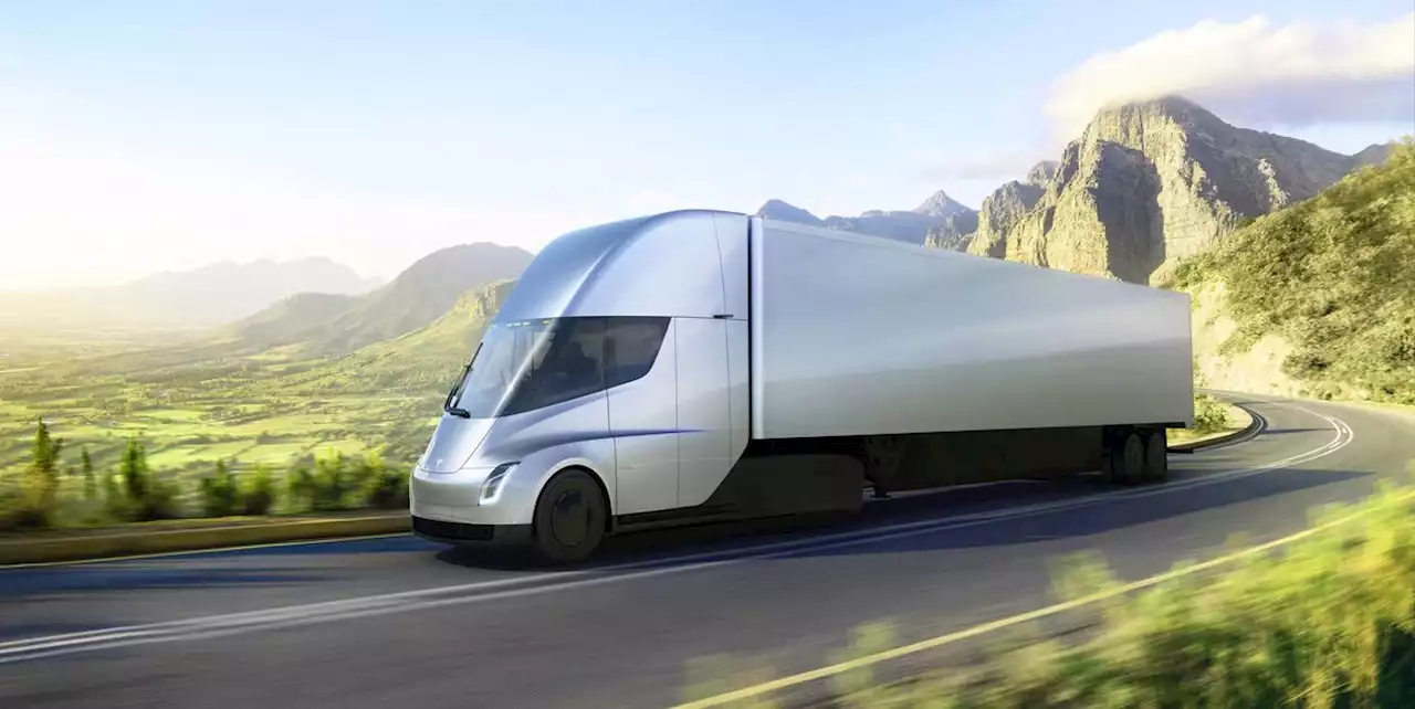 Tesla Delivers Its First Electric Semi