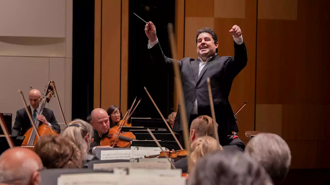 Phoenix Symphony director embraces diversity, champions broader sound