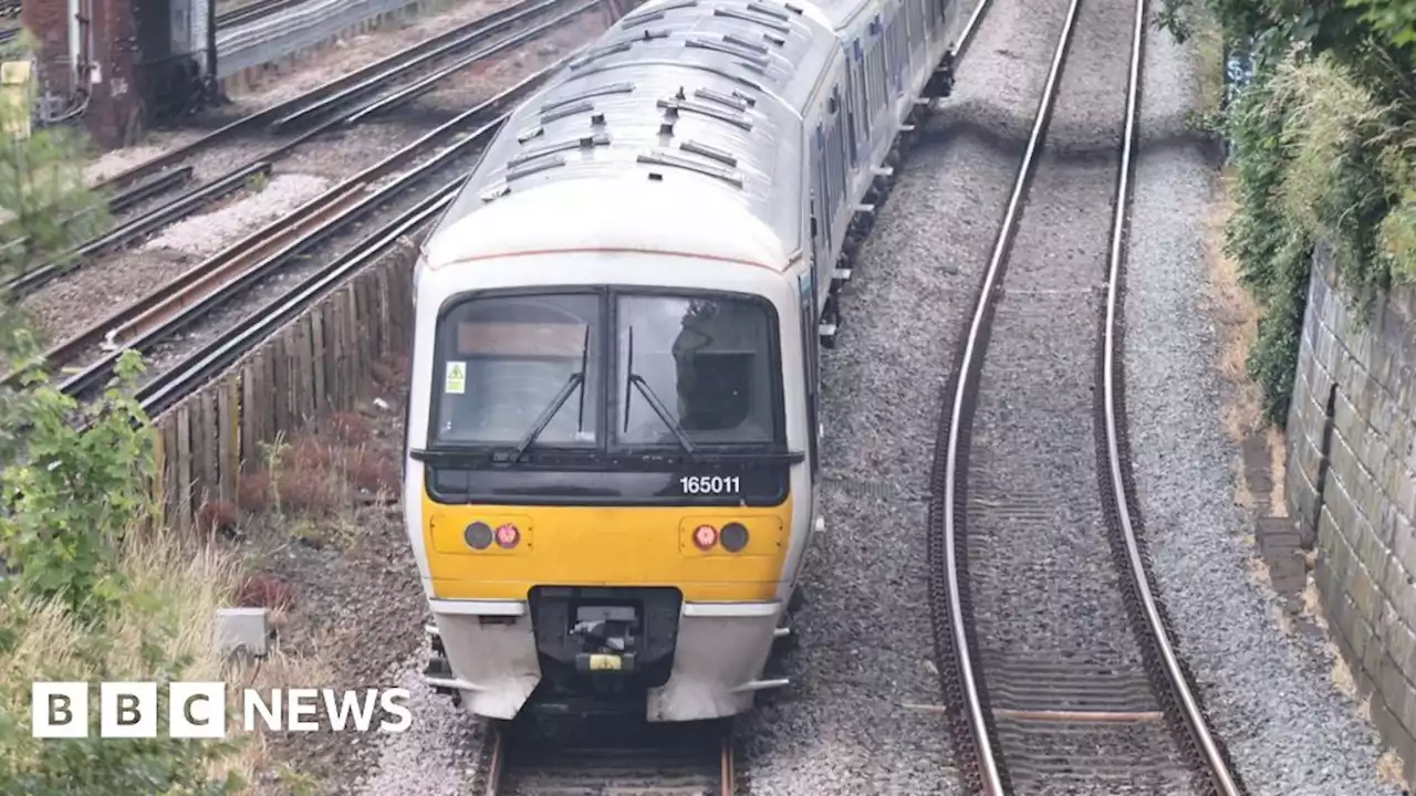 Extra 100 Midlands daily trains pledged in £1.5bn rail plan