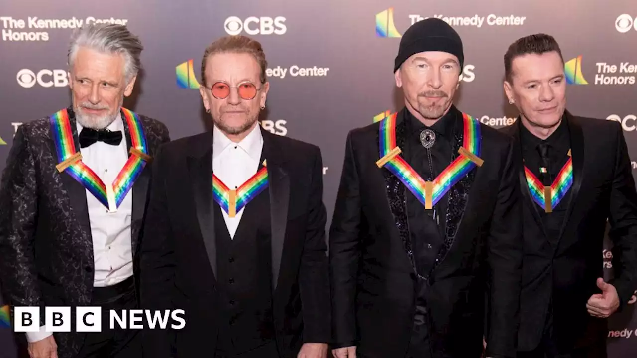 U2 recognised for contribution to American culture at awards