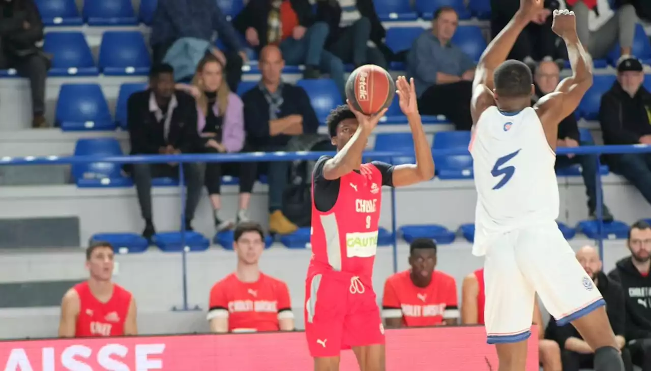 Cholet seul leader après son carton à Roanne et la défaite de l'ASVEL à Limoges - BeBasket