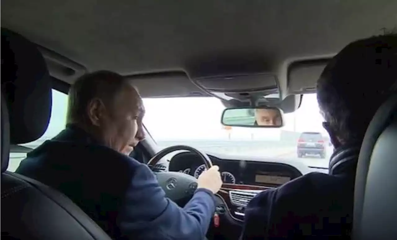 PR-Termin: Putin fährt mit Mercedes über reparierte Krim-Brücke