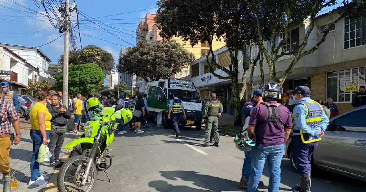 Conductor arrolló y mató a motociclista que le habría pegado a su carro en Bucaramanga